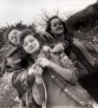 Filename=girls.jpg
Filesize=121KiB
Dimensions=500x546
Date added=Dec 15, 2007 girls.jpg